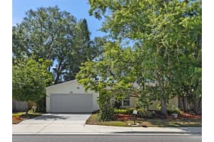 2047 Greenbriar Blvd, CLEARWATER