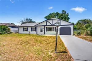 329 Oak Track Dr, OCALA