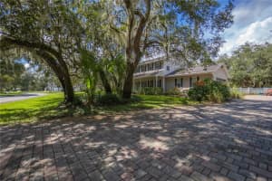 9709 E Baymeadows Dr, INVERNESS