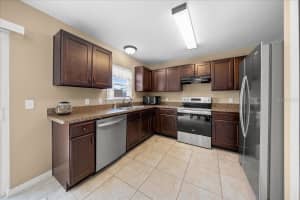 176 JUNIPER LOOP CIRCLE, OCALA, FL 34480 - MLS#MFROM724227