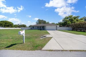 13 TEAK LOOP PLACE, OCALA, FL 34472 - MLS#MFROM724395