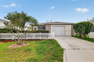 17457 81ST NEWBERRY COURT, THE VILLAGES, FL 32162 - MLS#MFROM724397