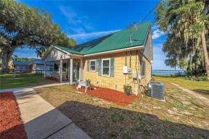 11686 132ND STREET ROAD, OCKLAWAHA, FL 32179 - MLS#MFROM724510