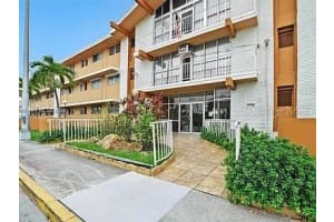 3881 FLAGLER STREET, MIAMI, FL 33134 - MLS#MFROM726148