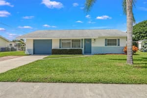 4711 FOREST GLEN DRIVE, NORTH FORT MYERS, FL 33903 - MLS#MFROM726353