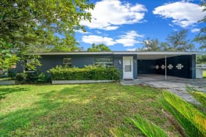 4525 Ne 9th St, OCALA