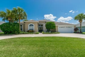 355 Ruby Lake Loop, Winter Haven, FL 33884, Sold 09/30/14