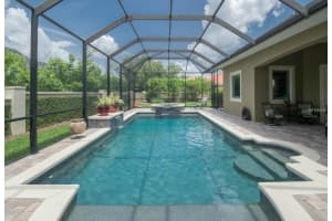 219 McLean Point, Winter Haven, FL 33884, Sold 02/04/16