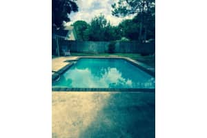 1195 Kinsmen Dr, Auburndale, FL 33823, Sold 09/15/15