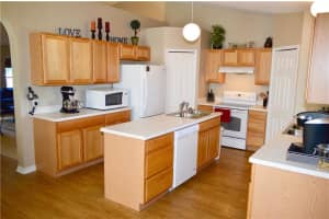 856 Sun Ridge Village Dr, Winter Haven, FL 33880, Sold 05/28/16