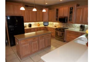 100 Wyndham Dr, Winter Haven, FL 33884, Sold 06/09/16