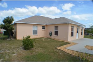 2390 Sunset Point Dr, Lake Wales, FL 33898, Sold 05/23/16