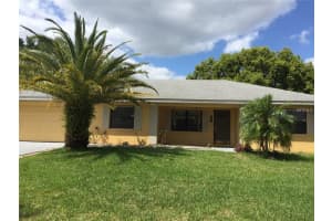 923 Hillgrove Ln, Auburndale, FL 33823, Sold 08/16/16