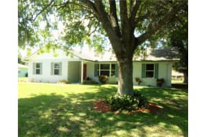 906 Flag Ct, Auburndale, FL 33823, Sold 09/30/16