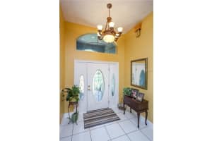 1105 W Lake Hamilton Dr, Winter Haven, FL 33881, Sold 11/04/16