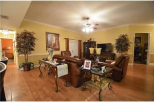 208 Bentley Oaks Blvd, Auburndale, FL 33823, Sold 02/10/17