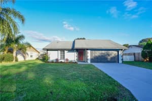 4928 Wildflower Dr, Lakeland, FL 33811, Sold 02/16/17