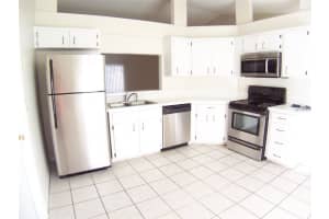 412 St Anns Dr, Winter Haven, FL 33884, Sold 02/07/17