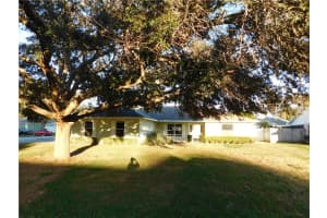 2260 Palmview Cir W, Auburndale, FL 33823, Sold 05/17/17