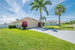 494 Terranova St, Winter Haven, FL 33884, Sold 05/23/17