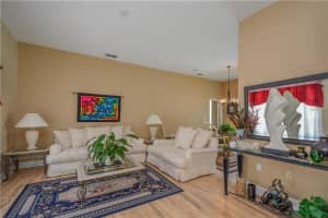 413 Ruby Lake Pl, Winter Haven, FL 33884, Sold 08/24/17