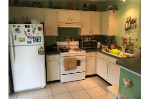 349 Rollins Dr, Davenport, FL 33837, Sold 11/13/17