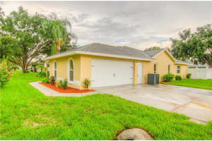 1371 Wyngate Dr, Lakeland, FL 33809, Sold 09/01/17