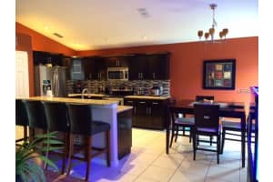 252 Windsor Estates Dr, Davenport, FL 33837, Sold 11/30/17