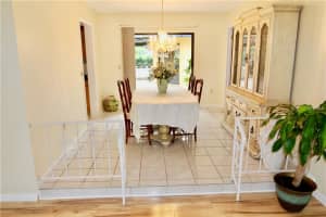 2020 Shoreland Dr, Auburndale, FL 33823, Sold 04/06/18