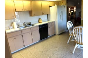 4100 Castaways Landing, Winter Haven, FL 33884, Sold 04/30/18