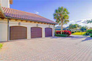 230 McLean Landing, Winter Haven, FL 33884, Sold 11/25/21