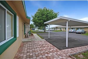 115 Winter Ridge Dr, Winter Haven, FL 33881, Sold 09/30/21