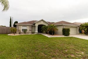 5001 Quercus Loop, Winter Haven, FL 33880, Sold 12/27/21