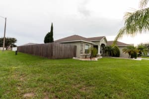 5001 Quercus Loop, Winter Haven, FL 33880, Sold 12/27/21