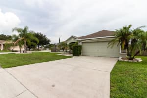 5001 Quercus Loop, Winter Haven, FL 33880, Sold 12/27/21
