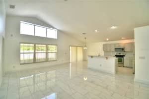 3053 Buckeye Point Dr, Winter Haven, FL 33881, Sold 10/15/21