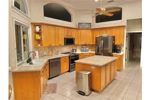 90 James Scott Ct, Winter Haven, FL 33884, Sold 03/03/22