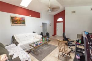 205 Crestwood Pass, Davenport, FL 33897, Sold 11/04/21