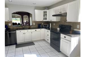 2685 Clubhouse Dr, Lake Wales, FL 33898, Sold 12/30/21