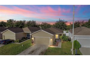 2865 Whispering Trails Dr, Winter Haven, FL 33884, Sold 12/20/21