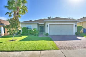 4732 Summerfield Cir, Winter Haven, FL 33881, Sold 11/30/21