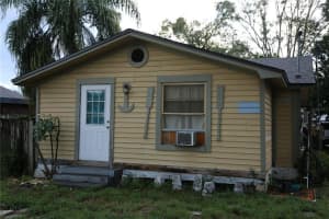 516 Oak St, Auburndale, FL 33823, Sold 12/28/21