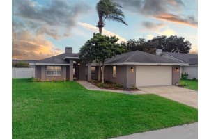 2212 Palmview Cir W, Auburndale, FL 33823, Sold 12/21/21