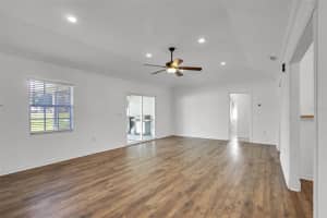 2212 Palmview Cir W, Auburndale, FL 33823, Sold 12/21/21