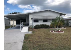 6015 Grand Oaks Dr SE, Winter Haven, FL 33884, Sold 01/05/22