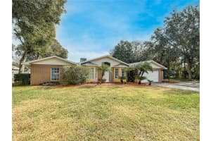1204 Cypress Point E, Winter Haven, FL 33884, Sold 03/16/22