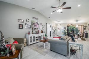 140 Bentley Oaks Blvd, Auburndale, FL 33823, Sold 02/28/22