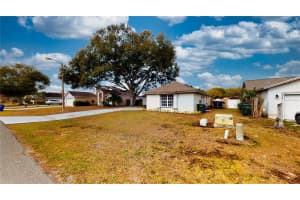 448 Vineyard Dr, Lakeland, FL 33809, Sold 02/28/22