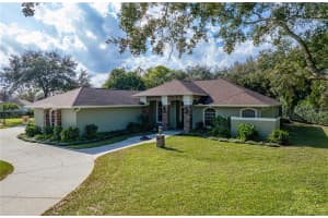 82 Jenni Ashley Ct, Winter Haven, FL 33884, Sold 03/09/22