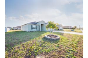 2490 Sunset Cir, Lake Wales, FL 33898, Sold 03/24/22